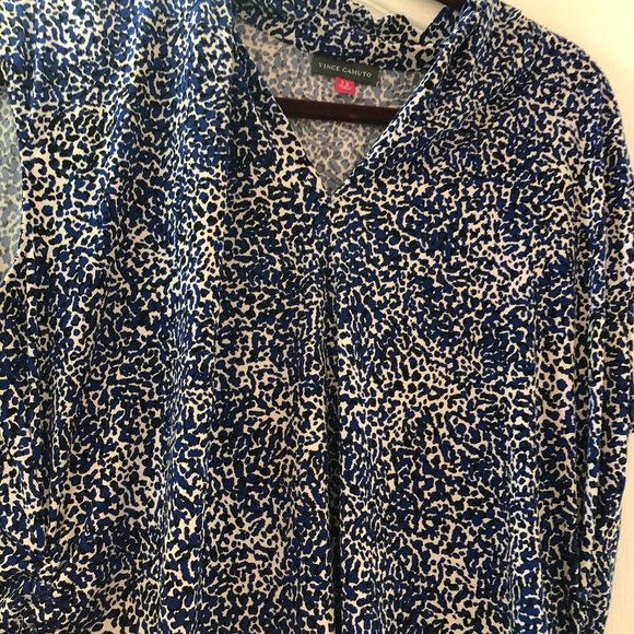 Vince Camuto top - Picture 3 of 4